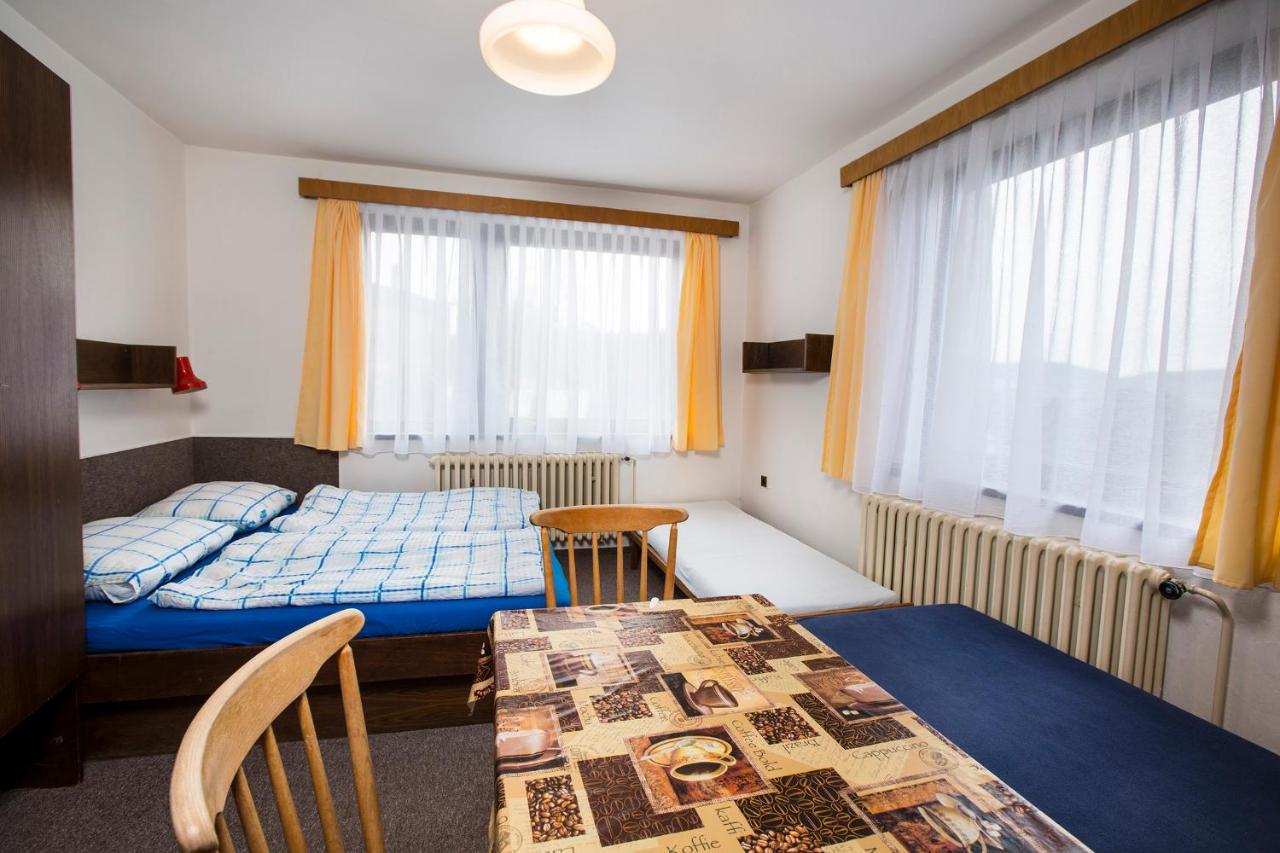 Apartman Braun ロキトニツェ・ナト・イゼロウ エクステリア 写真